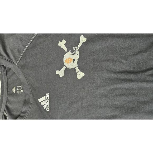 Adidas Skull & Crossbones Men's Graphic Tee Size Medium - Picture 4 of 8